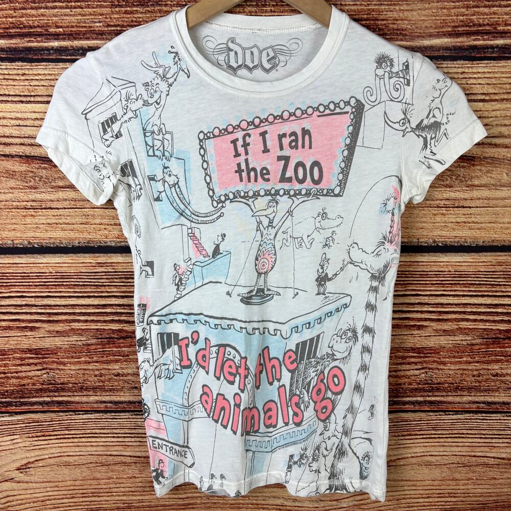 Vintage 2005 Dr. Seuss If I Ran The Zoo Big Print Graphic T-shirt